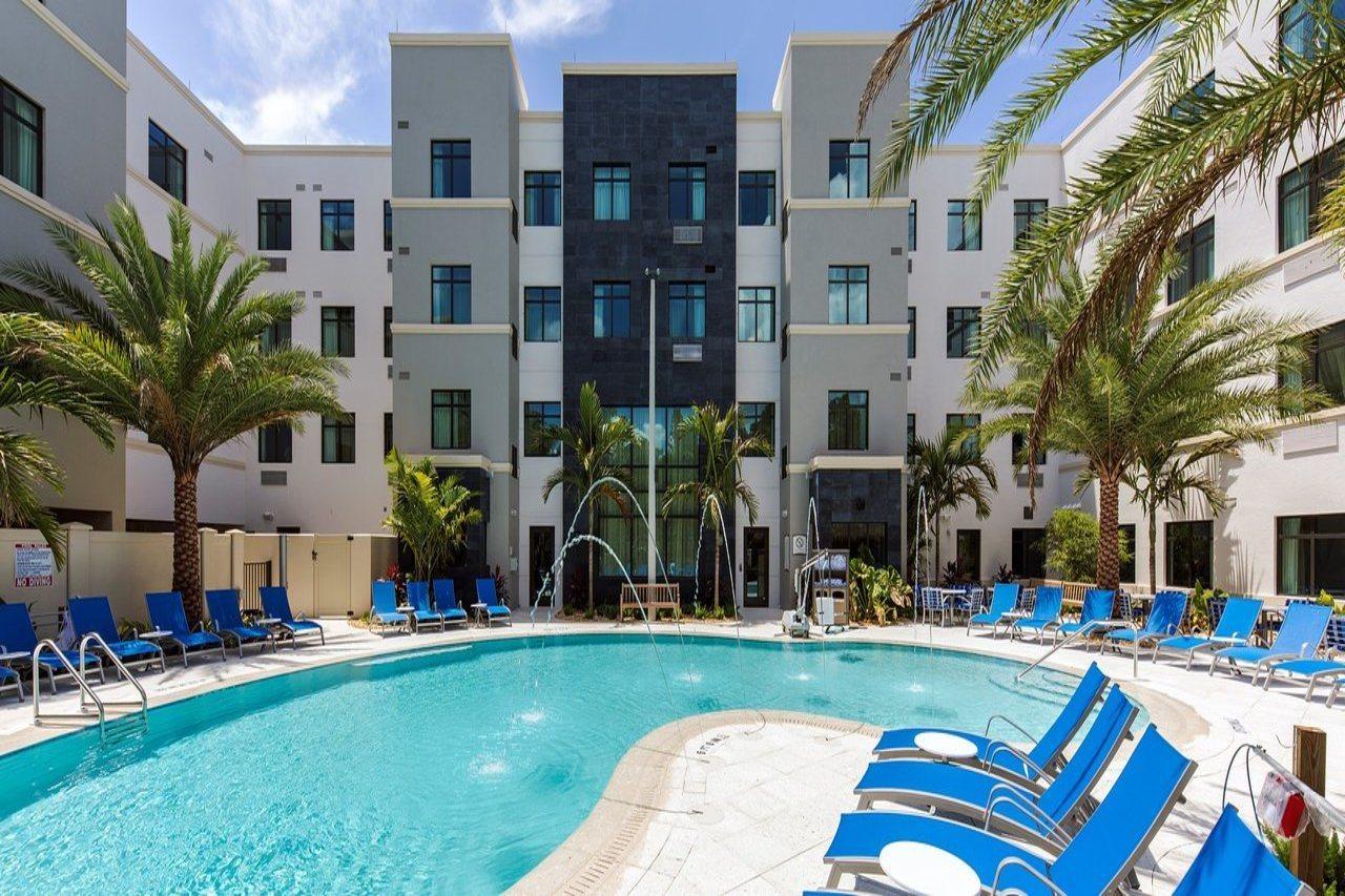 Staybridge Suites - Naples - Marco Island By Ihg Lely Resort Kültér fotó