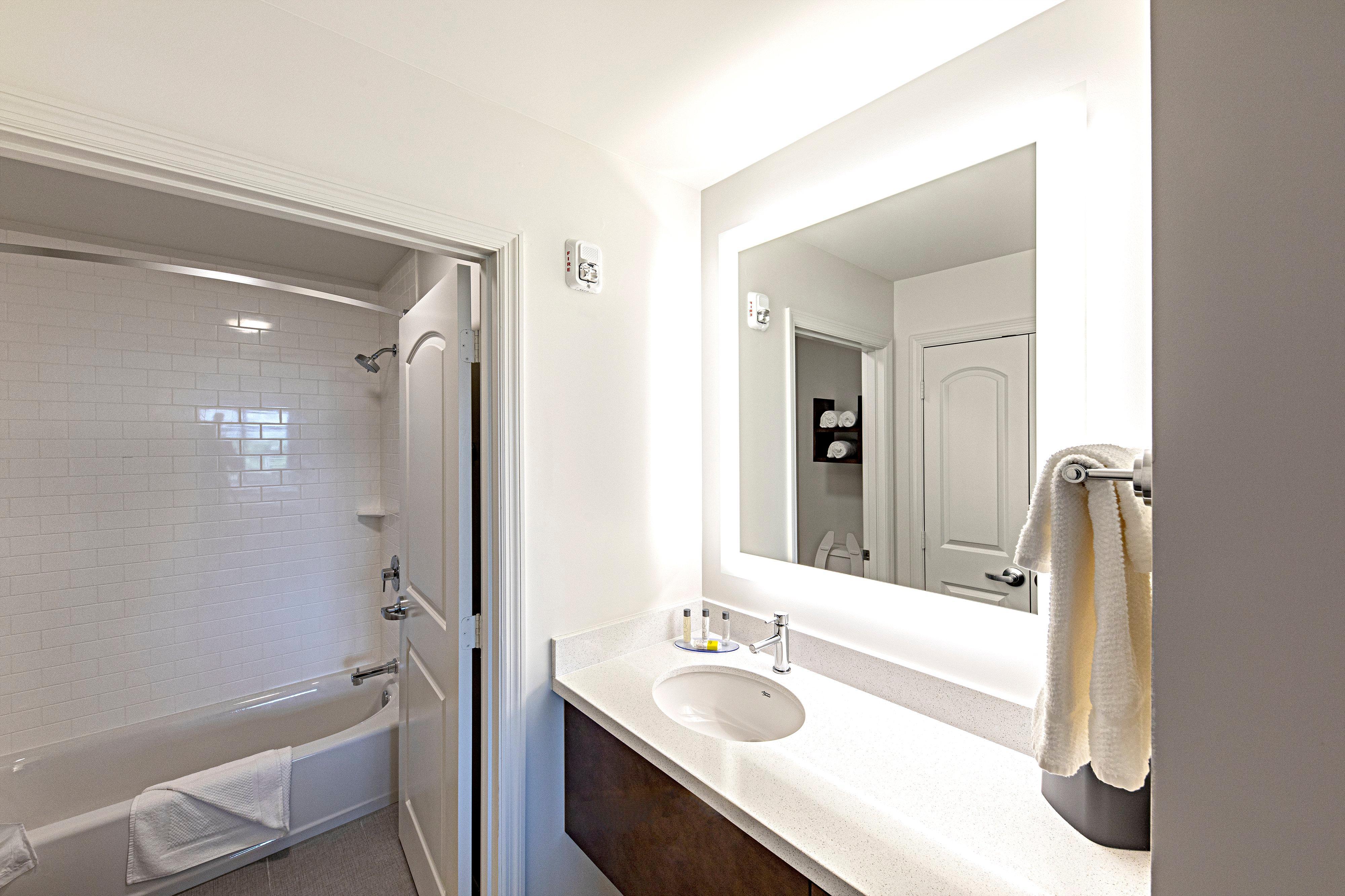 Staybridge Suites - Naples - Marco Island By Ihg Lely Resort Kültér fotó
