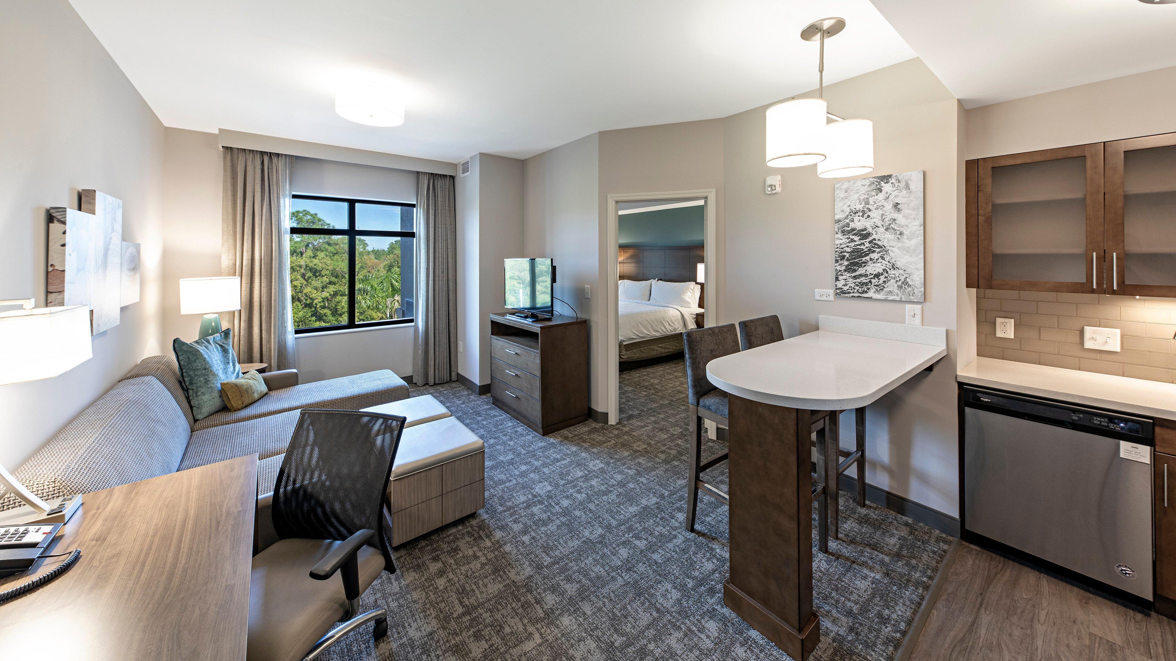 Staybridge Suites - Naples - Marco Island By Ihg Lely Resort Kültér fotó