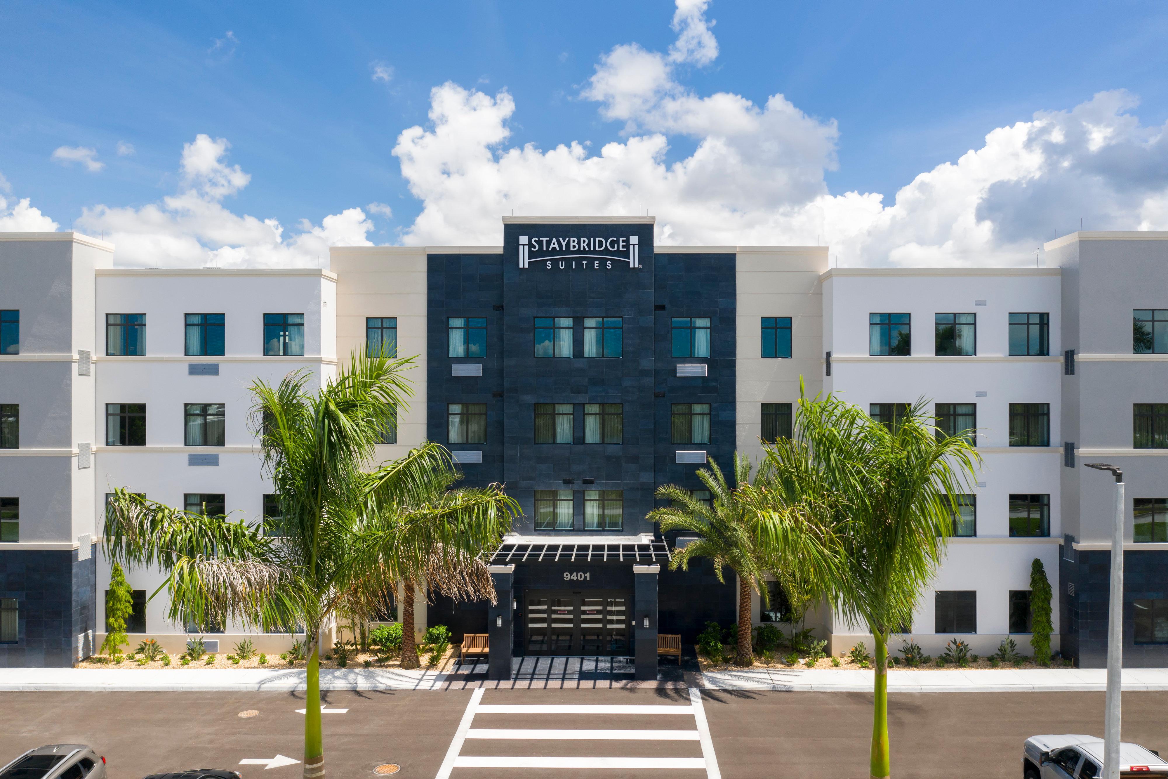 Staybridge Suites - Naples - Marco Island By Ihg Lely Resort Kültér fotó
