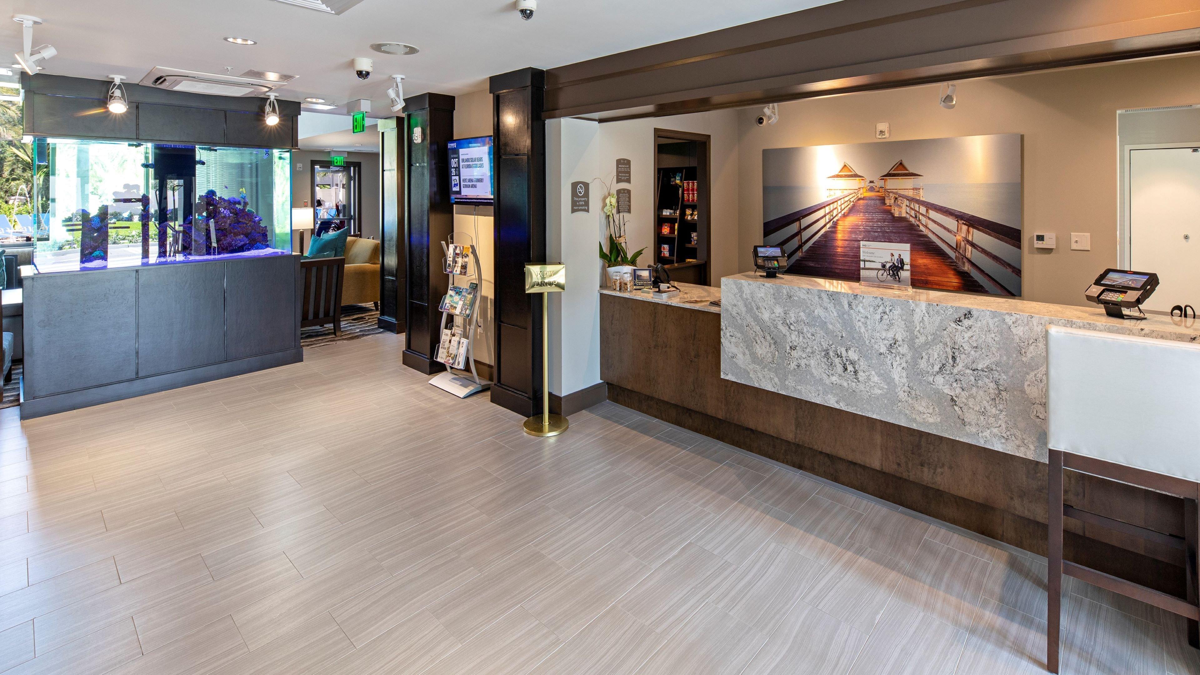 Staybridge Suites - Naples - Marco Island By Ihg Lely Resort Kültér fotó